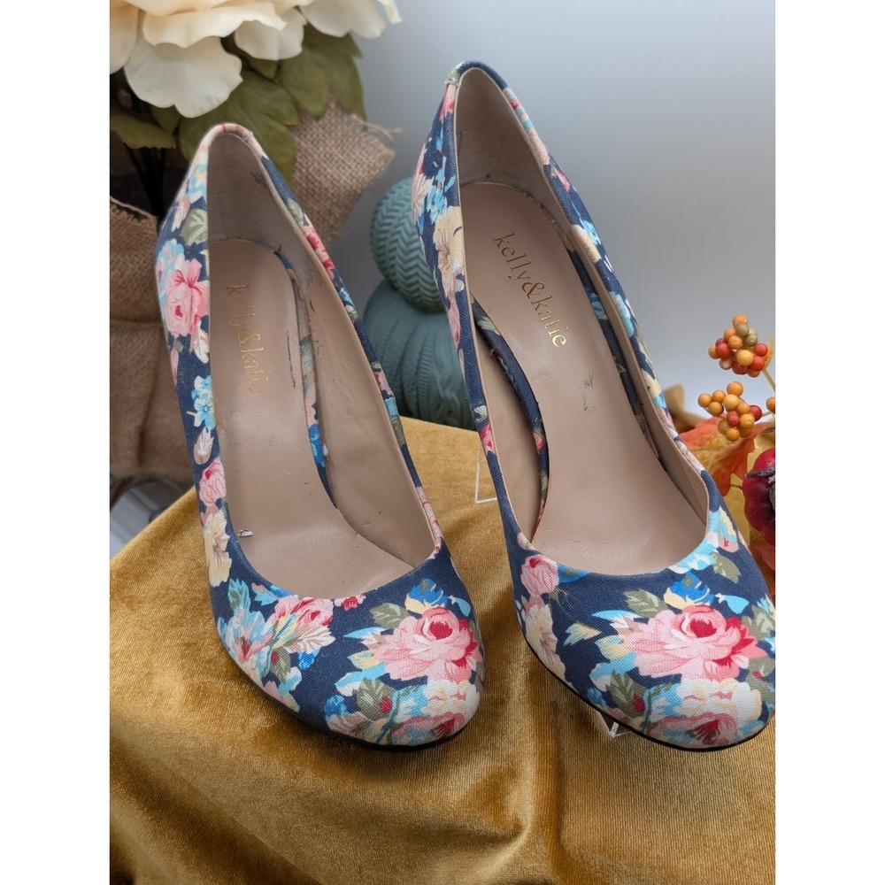 Kelly & Katie Isabel Floral Denim Pump Heels Blue Pink Size 8 Excellent...